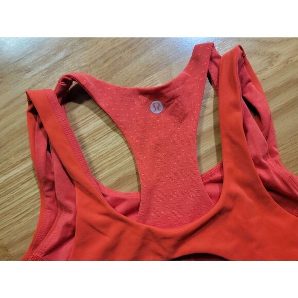 Lululemon Workout Bra 6 - Picture 3 of 4